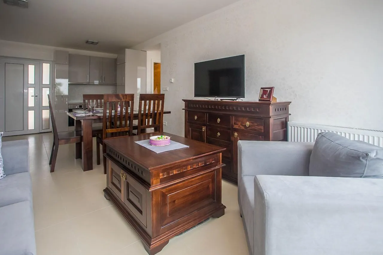 Casa Del Sole Hotel Kastelir 4*,  Croatia